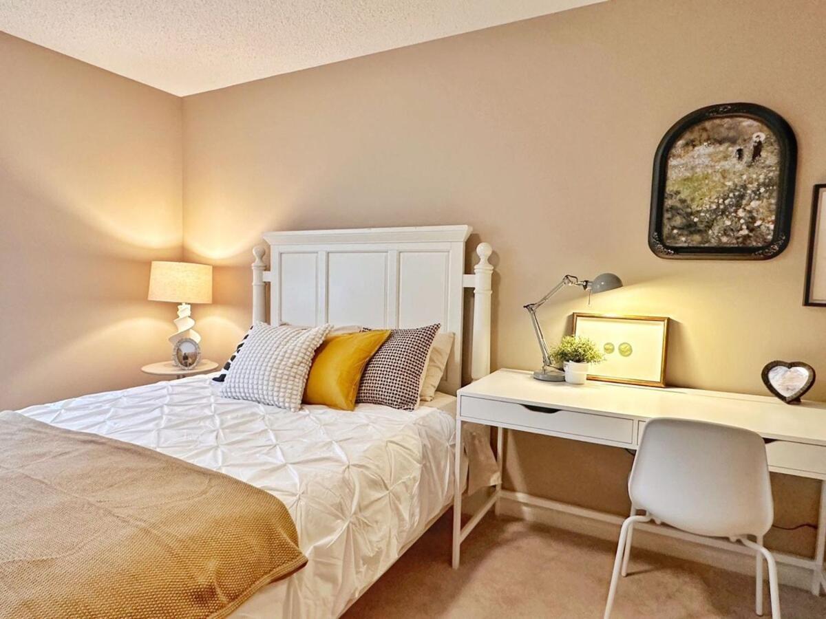 Entire Beautiful And Cozy Holiday home *