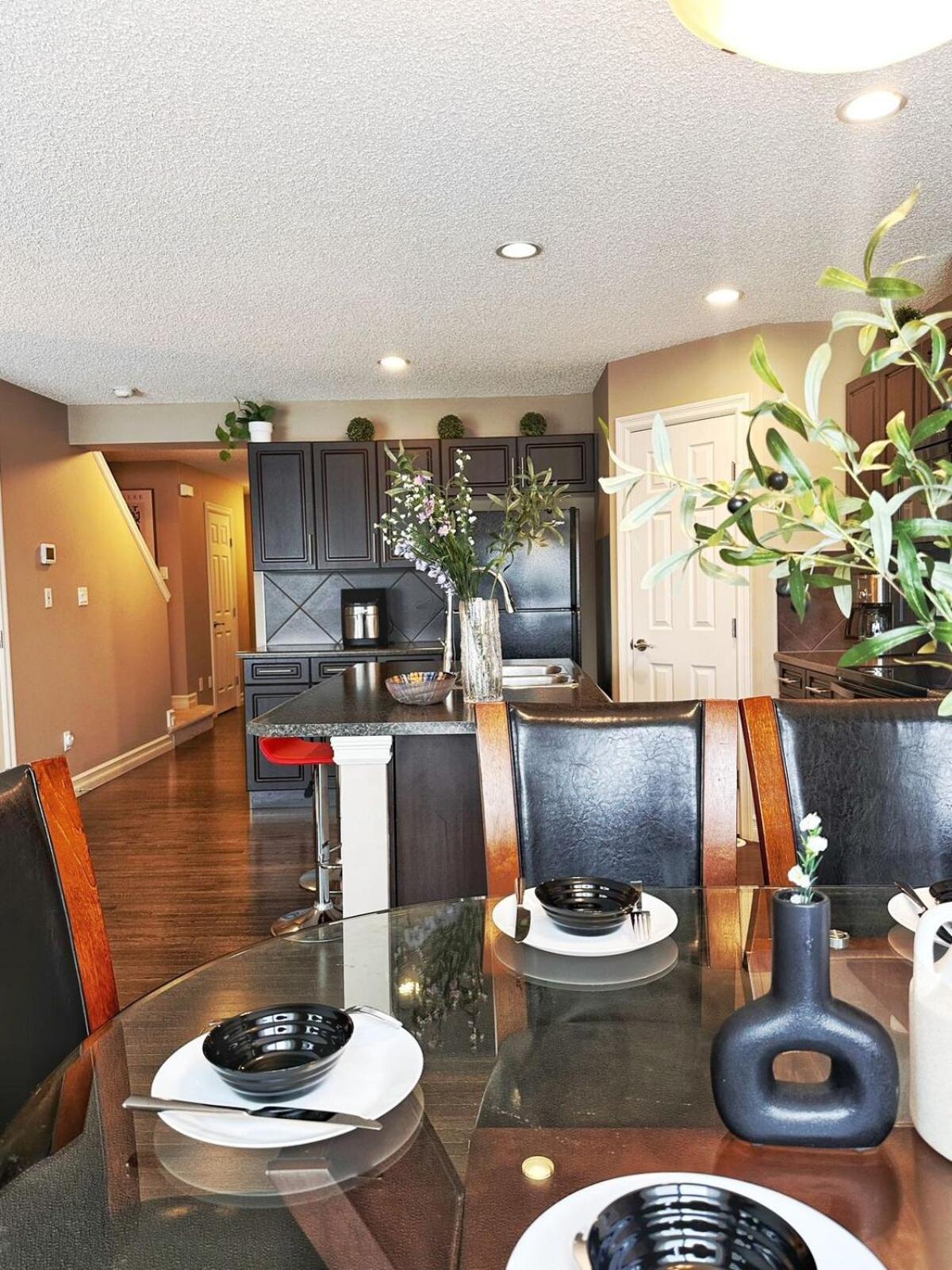 Entire Beautiful And Cozy Holiday home *